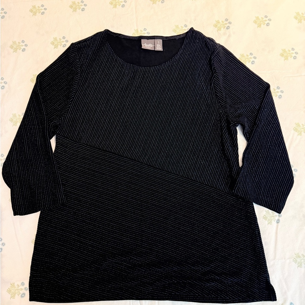Travelers Collection by Chico’s black tunic top 3/4 sleeve
